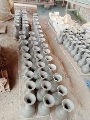 Table Flower Pots