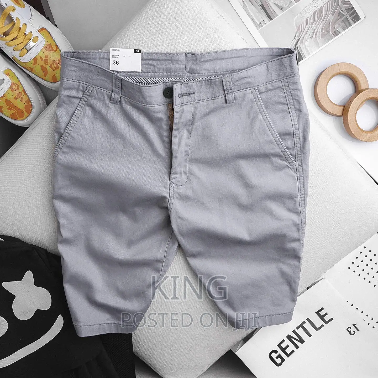 Short. Kaki Gray/Green