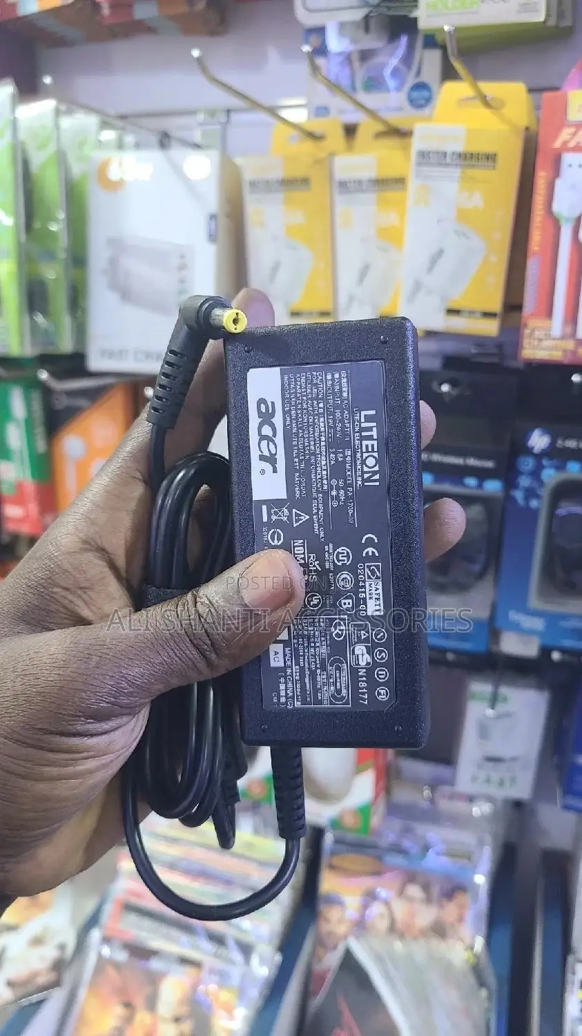 Acer Laptop Charger/Yellow Pin Acer Laptop Charger