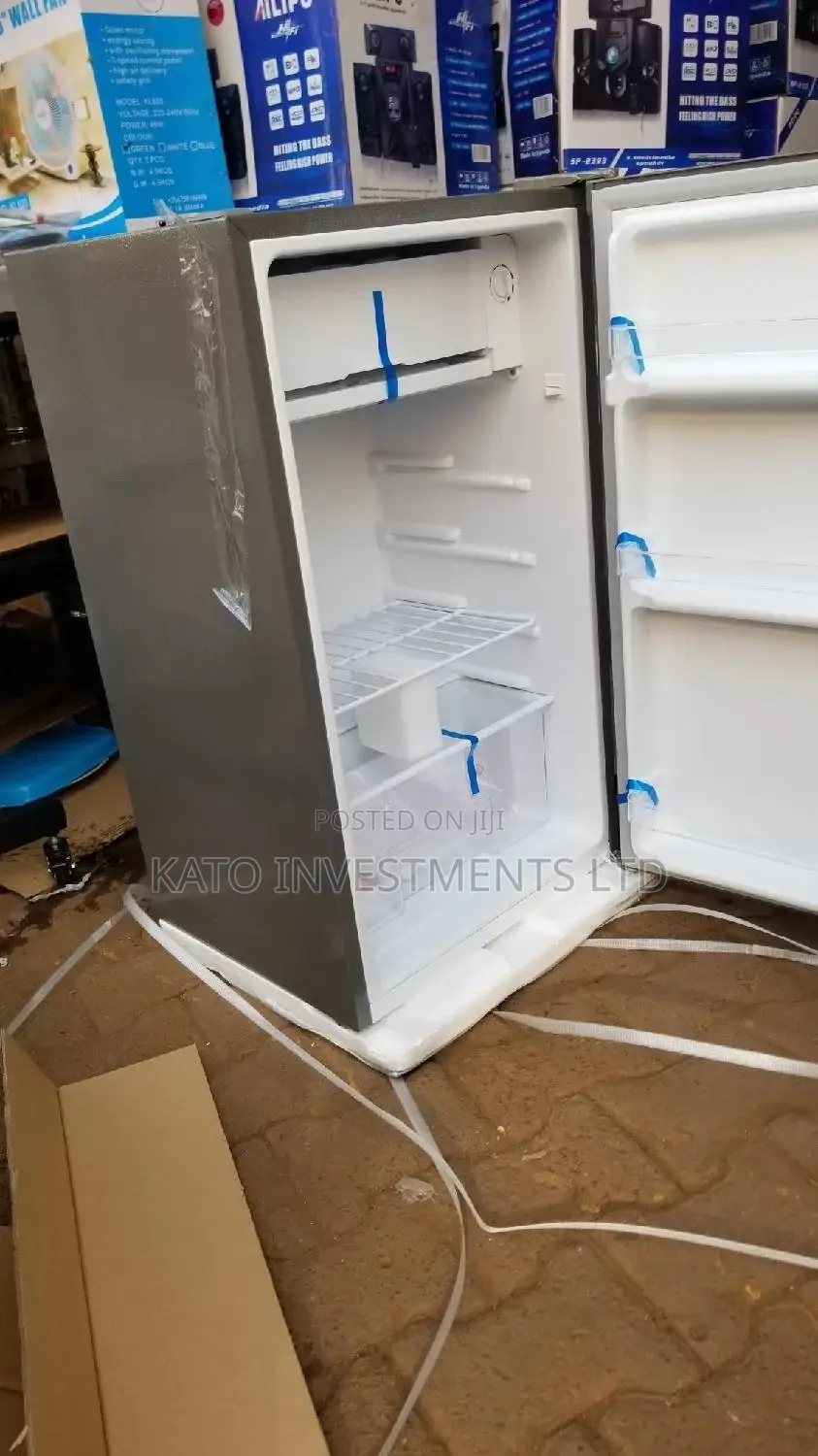 Chiq Refrigerator 120 Litres