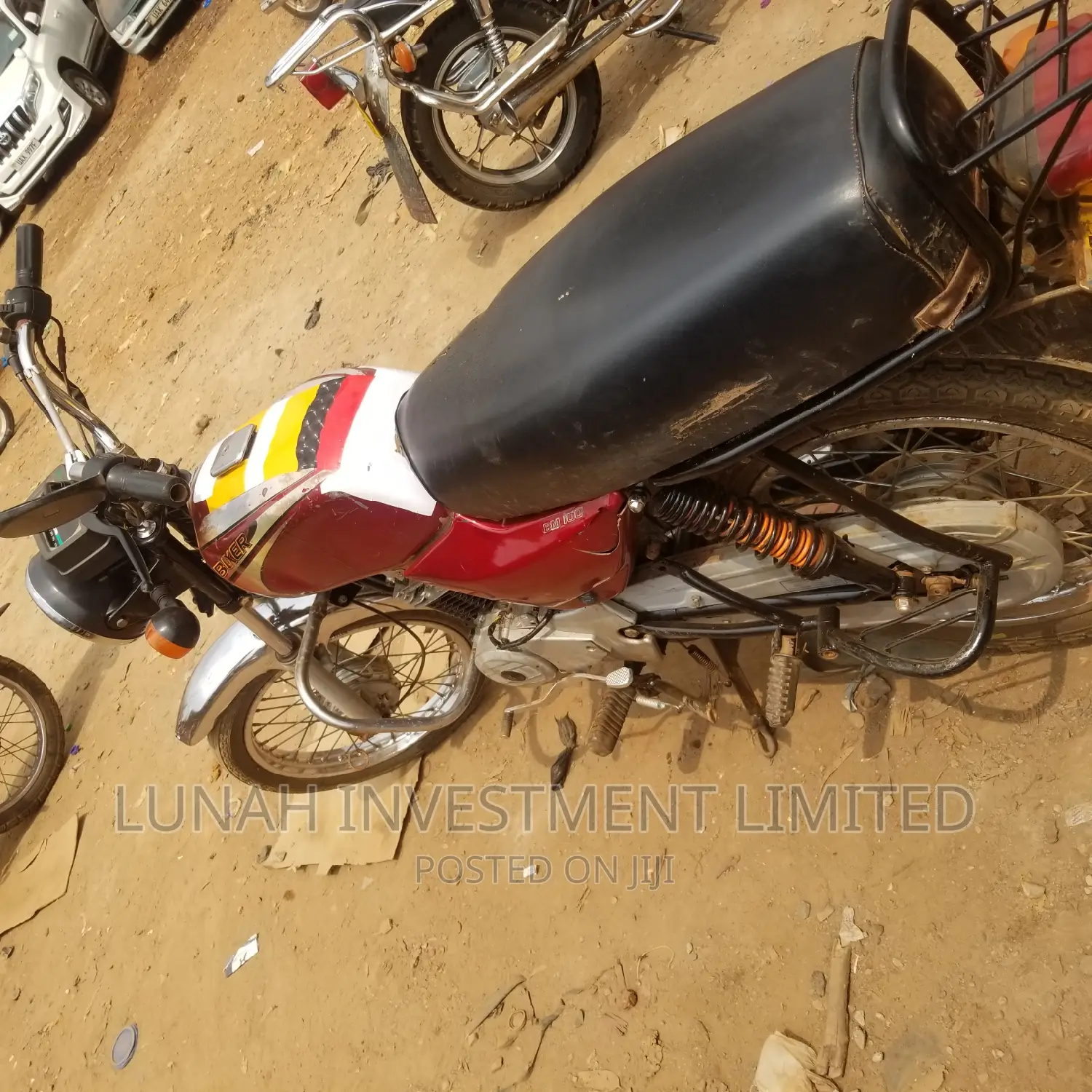 Bajaj Boxer 2022 Red