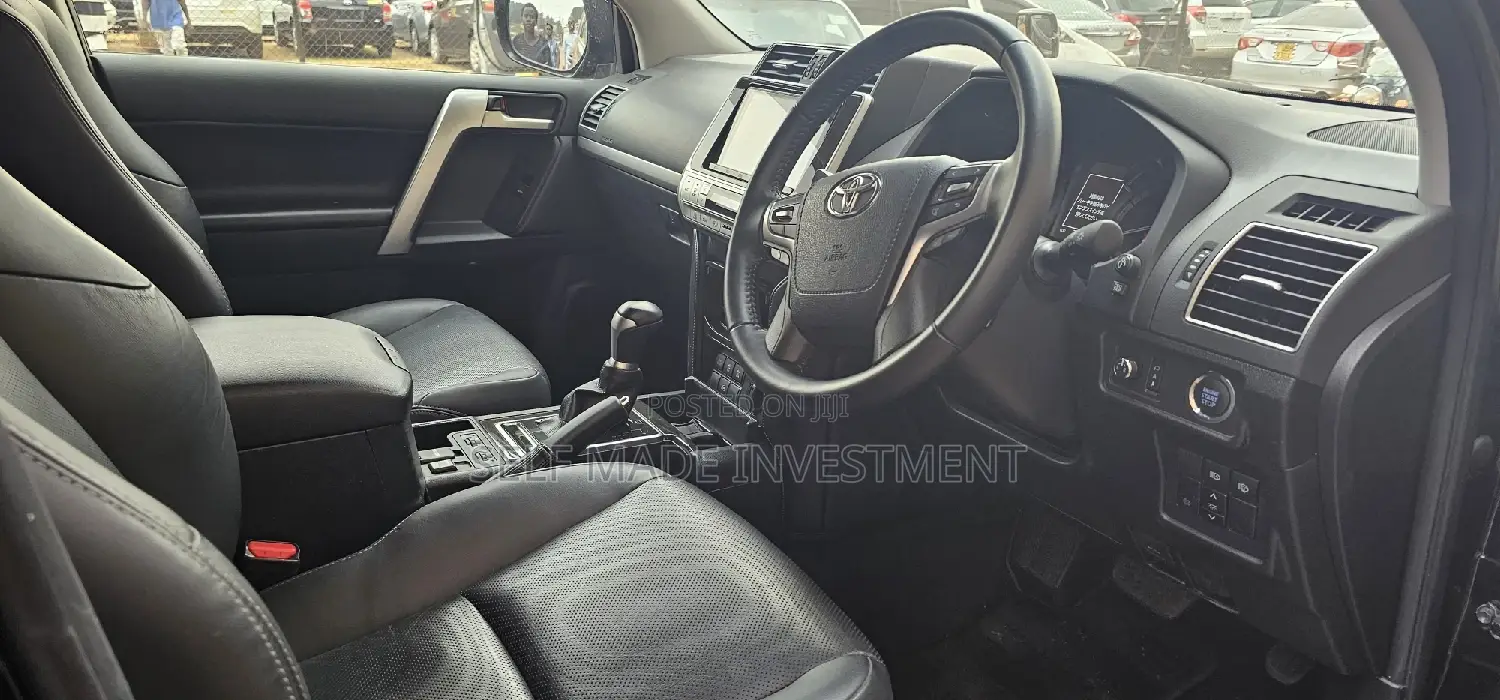 Toyota Land Cruiser Prado 2020 Black