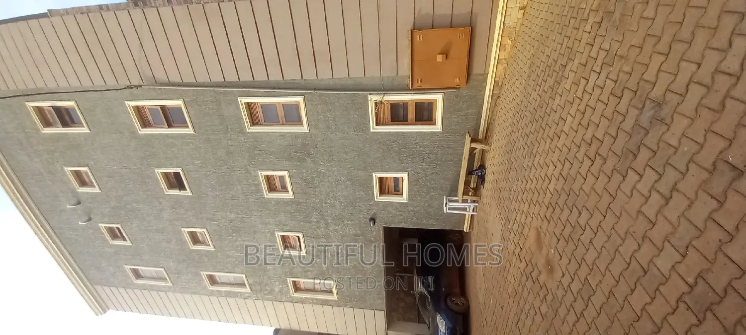 Furnished 2bdrm Apartment in Kyaliwajjara, Central Division for sale