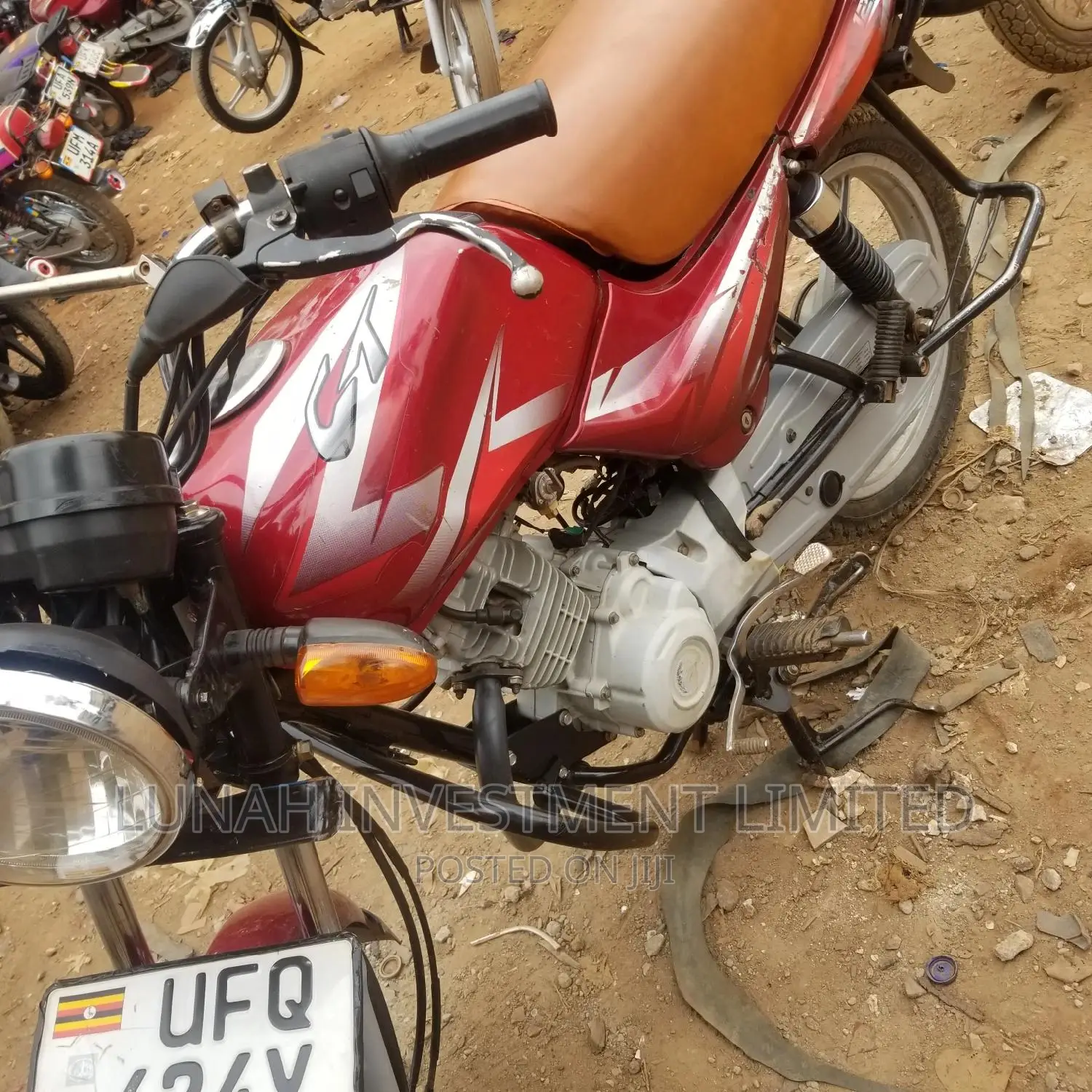 Bajaj CT 110X 2023 Red