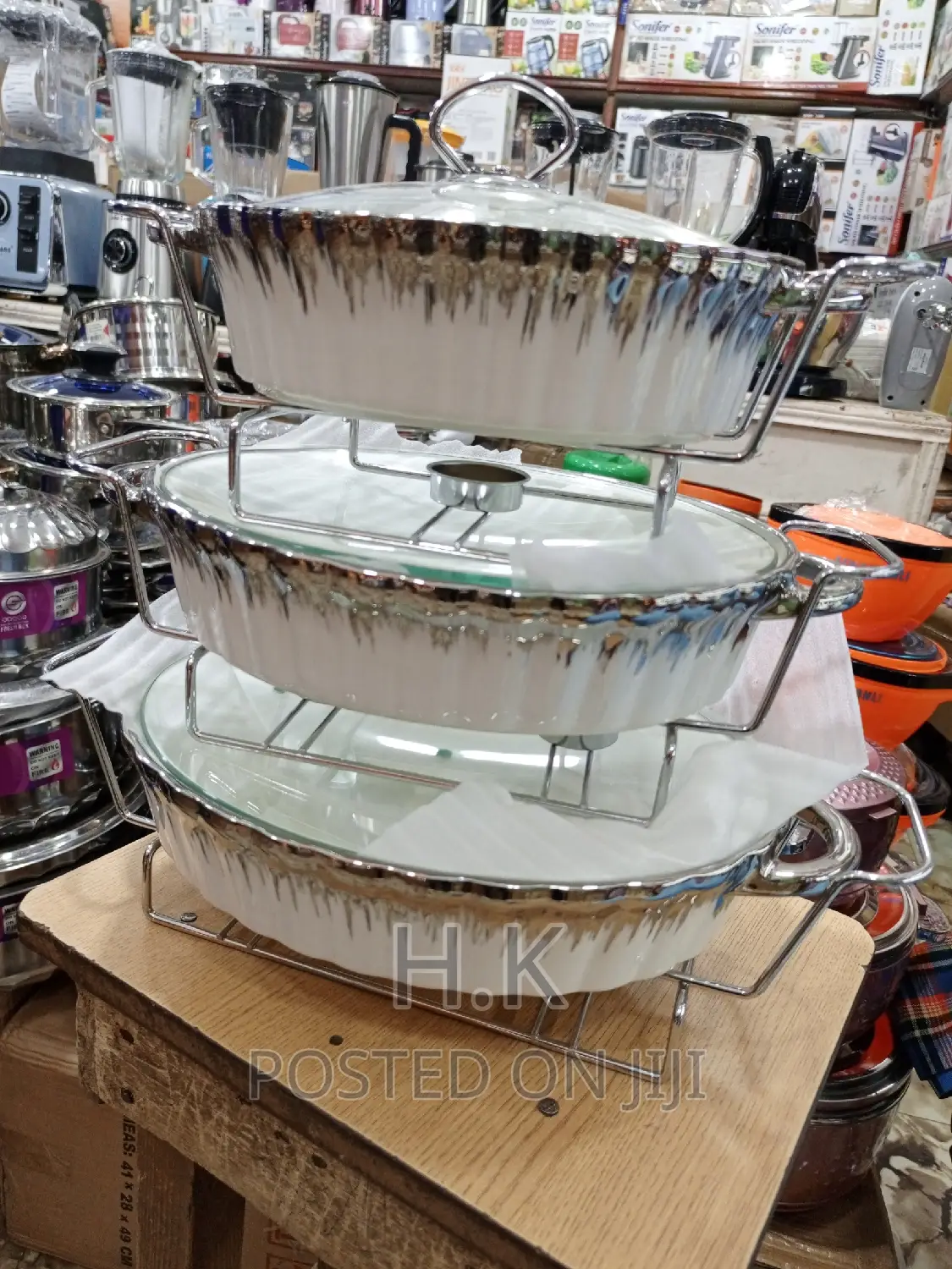 Ceramic Food Warmer With Glass Covers and Handle