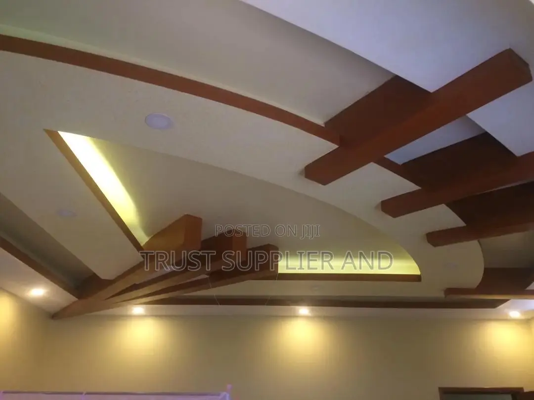 Gypsum Ceiling With Mahogany 0056