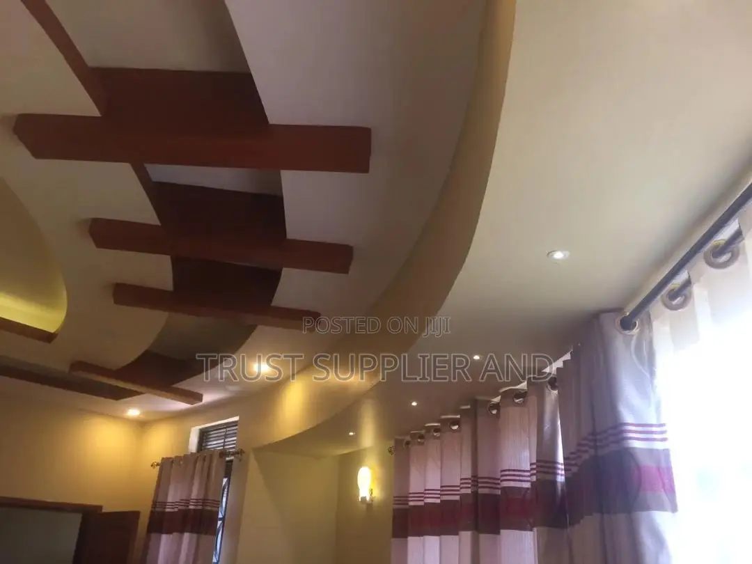 Gypsum Ceiling With Mahogany 0056