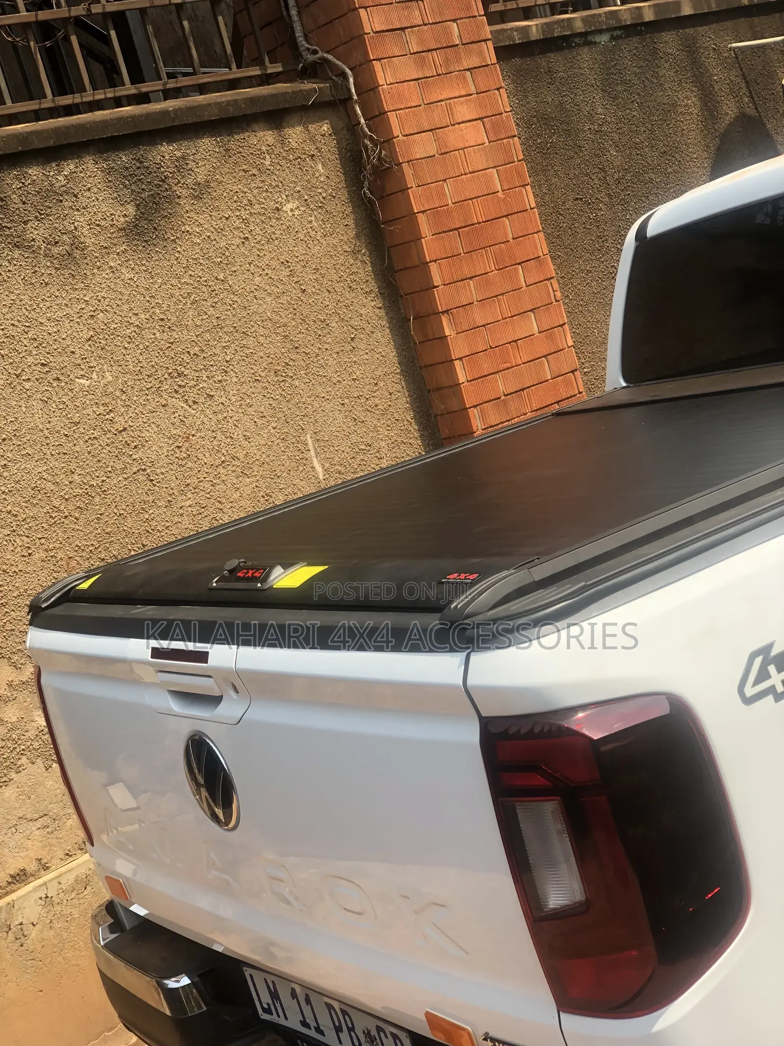 Roll’N Lock Roller Shutter VW Amarok