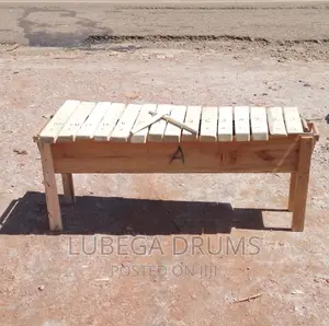 Xylophones(Amadinda) 15'