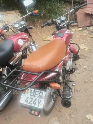 Bajaj CT 110X 2022 Red