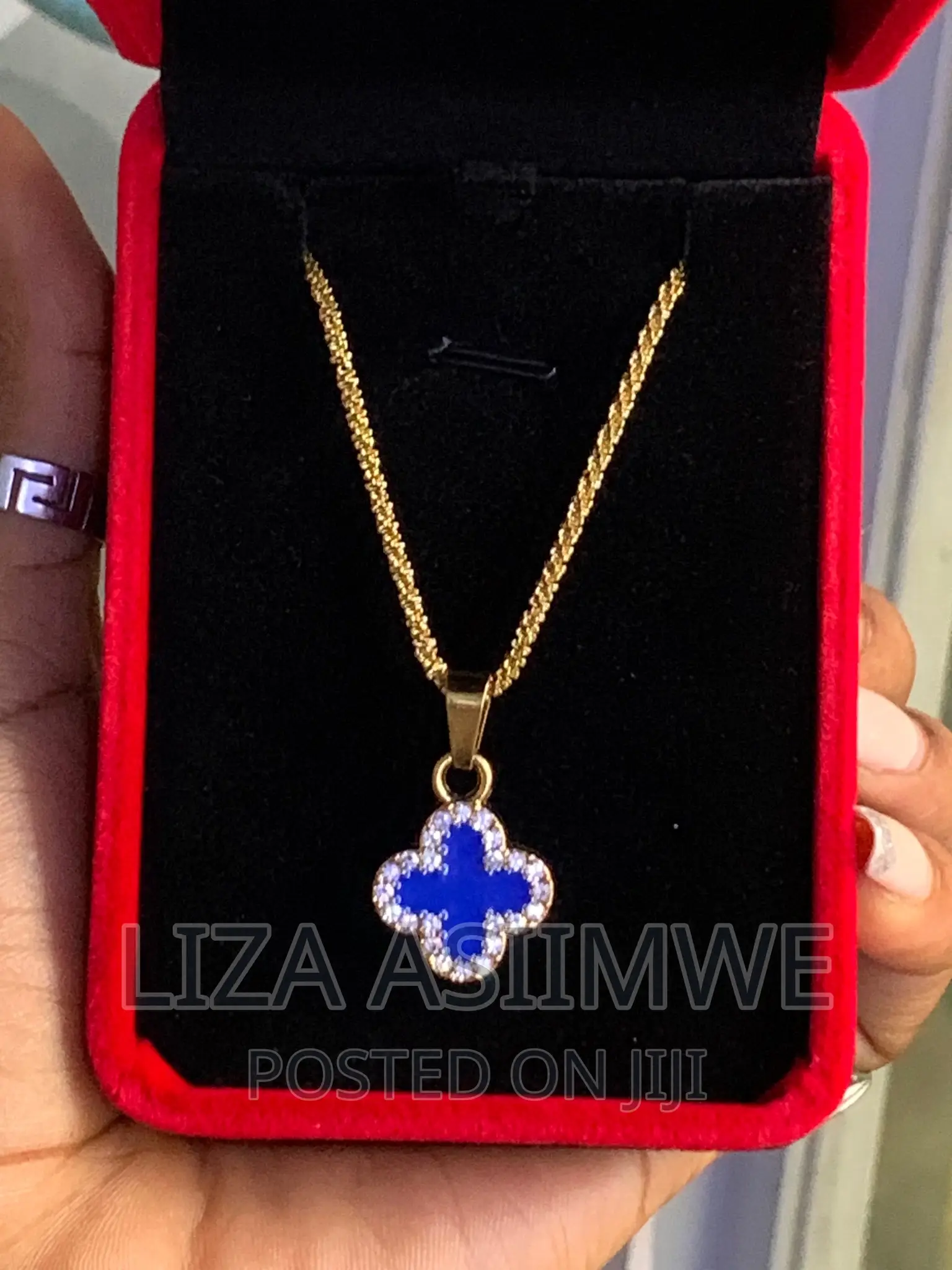 Lady’S Necklaces