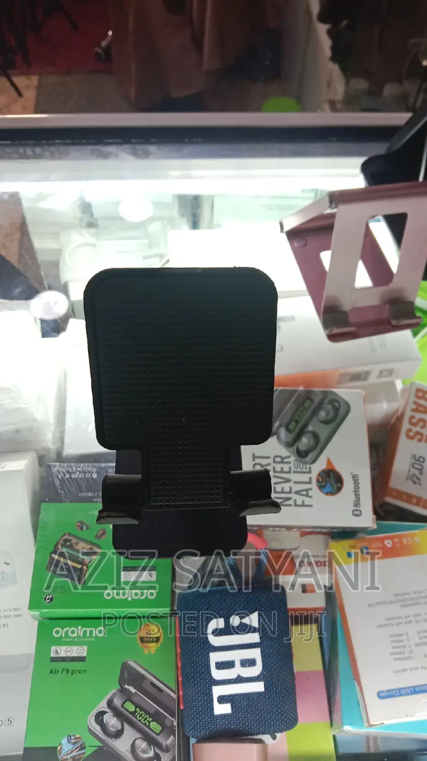 Car Phone Mounts Are Ideal For Hands-free Calls