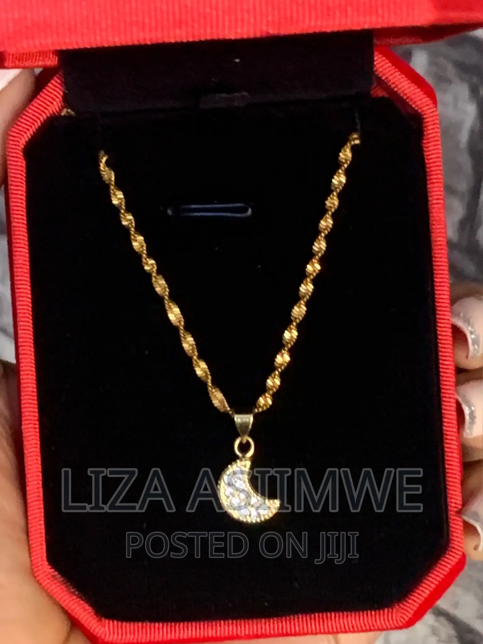 Simple Lady’S Necklaces