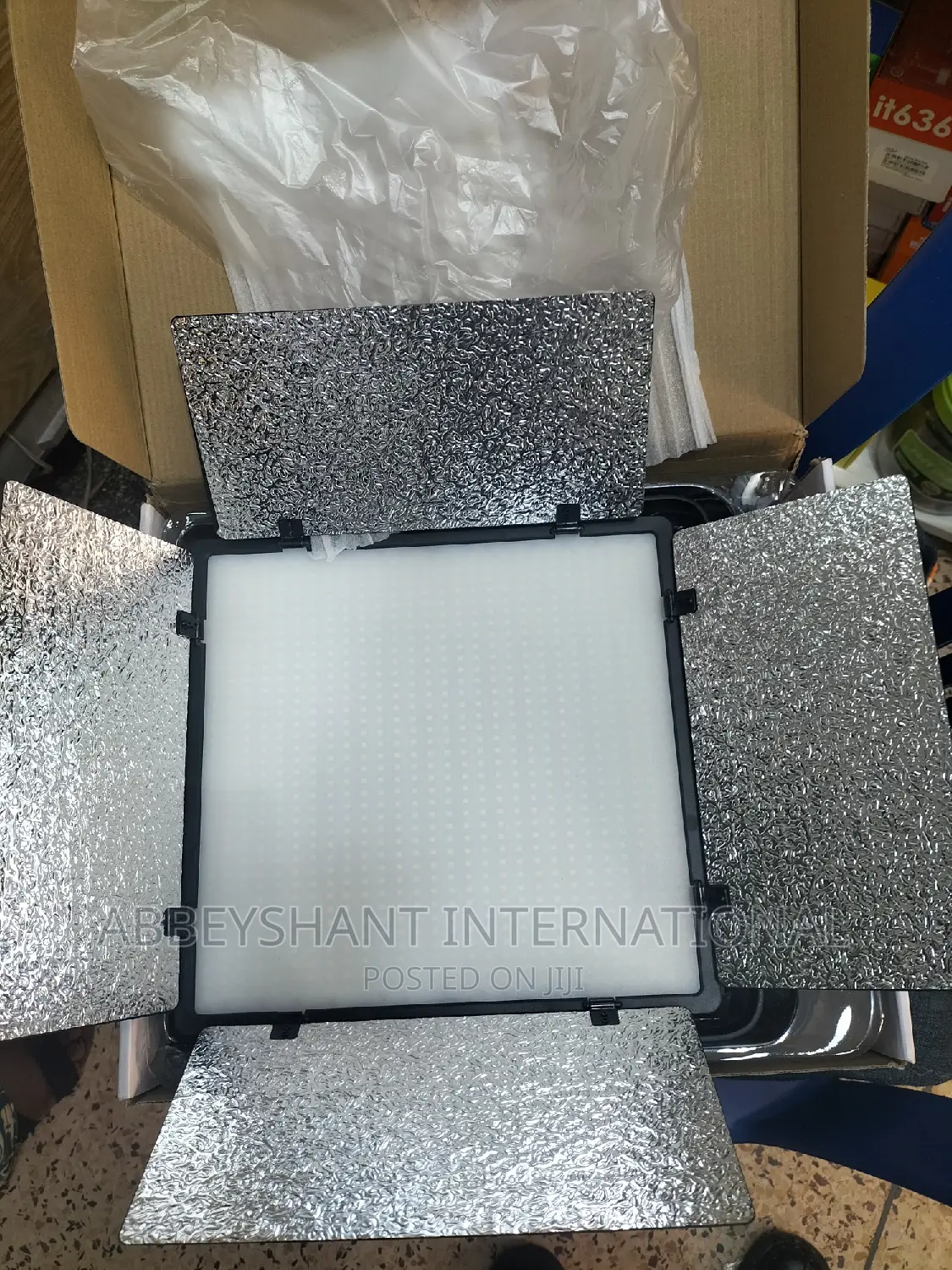 Pro LED Video Light/Video and Photo Lights/ Video Light