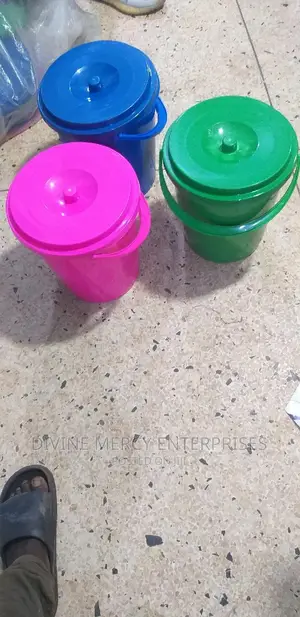 School Bucket