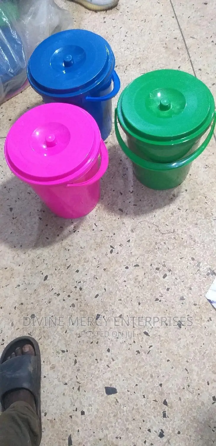 School Bucket