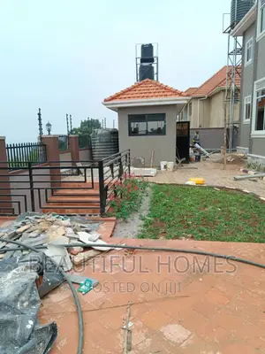 Furnished 6bdrm Mansion in Bwebajja Akright, Central Division for sale