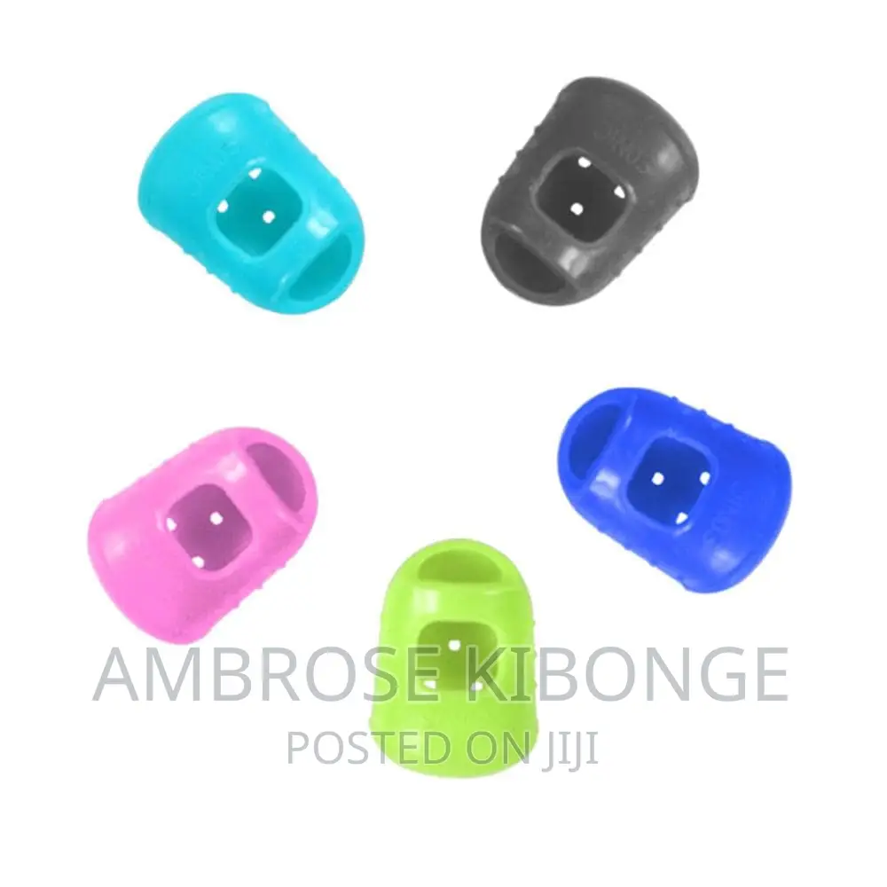 4pcs Guitar String Fingertip Guard Protector Silicone Press.