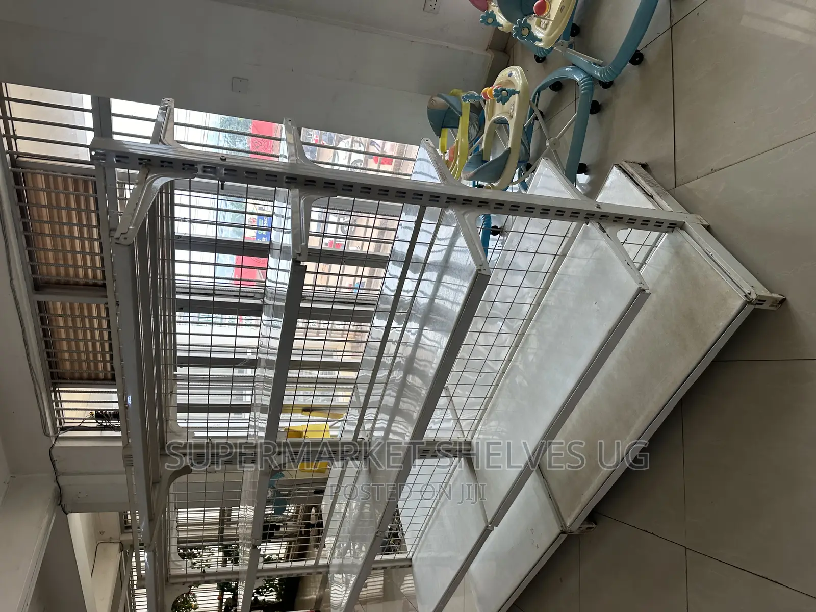 Supermarket Shelves Used With Net Back in Middle on Sale at 1m