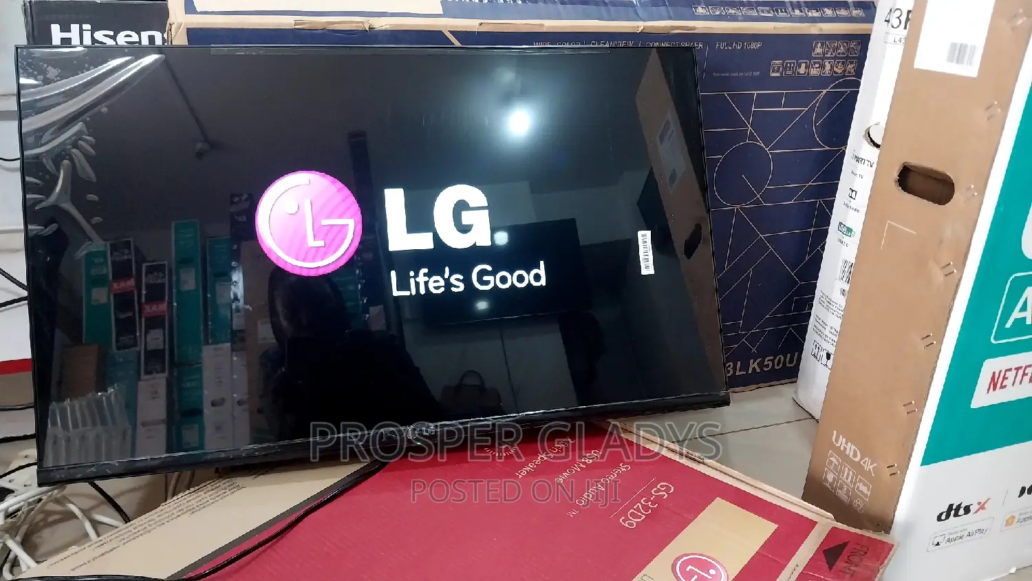 LG 32 Digital Flat Screen Flameless