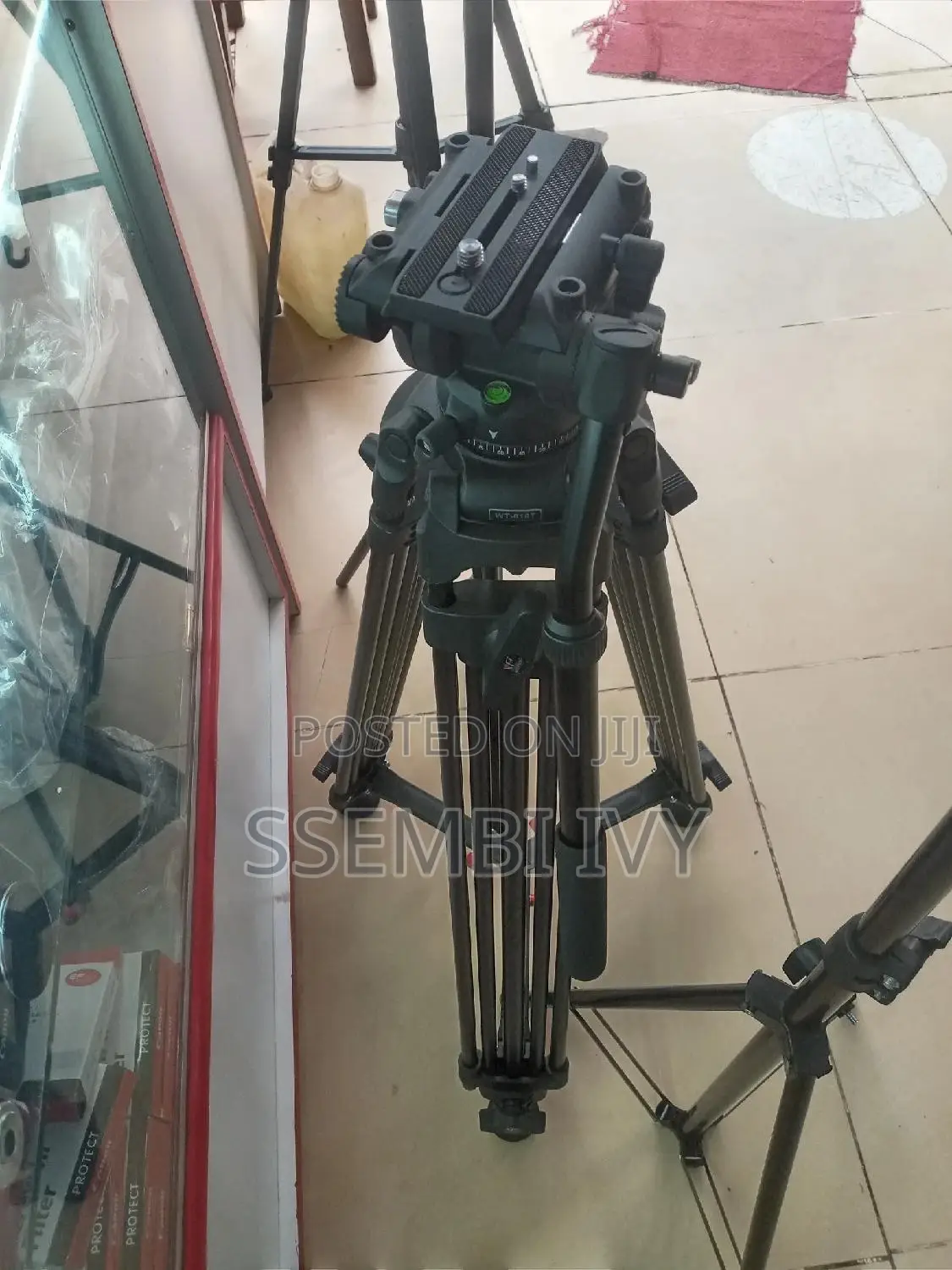 Camera Heavy Duty Stand.