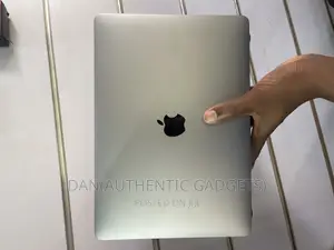 Laptop Apple MacBook Pro 2020 M1 8GB Apple M1 SSD 256GB