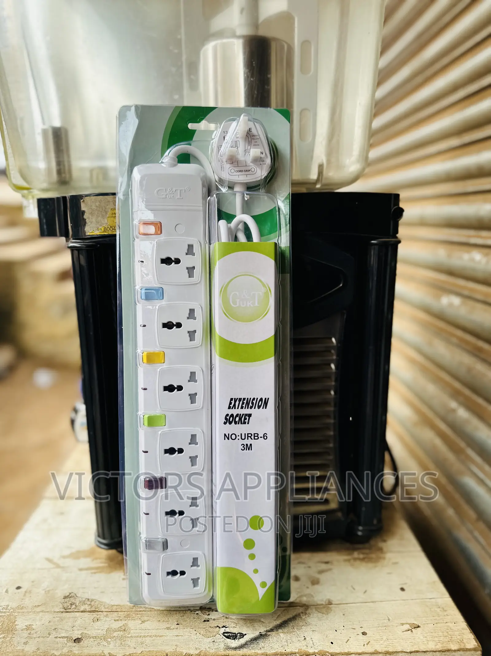 G T High Quality UK Extension Socket 6 Way