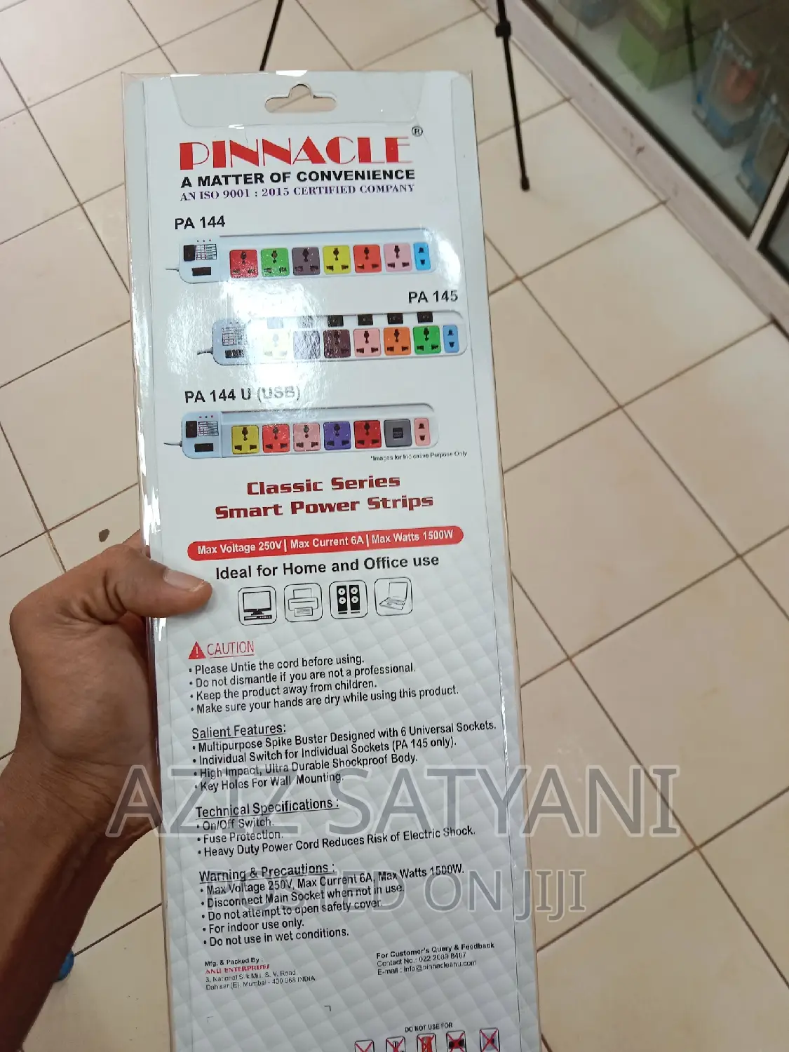 Pinacle Power Strip With 6 Univ 3 Pin With One 2 Pin Socket