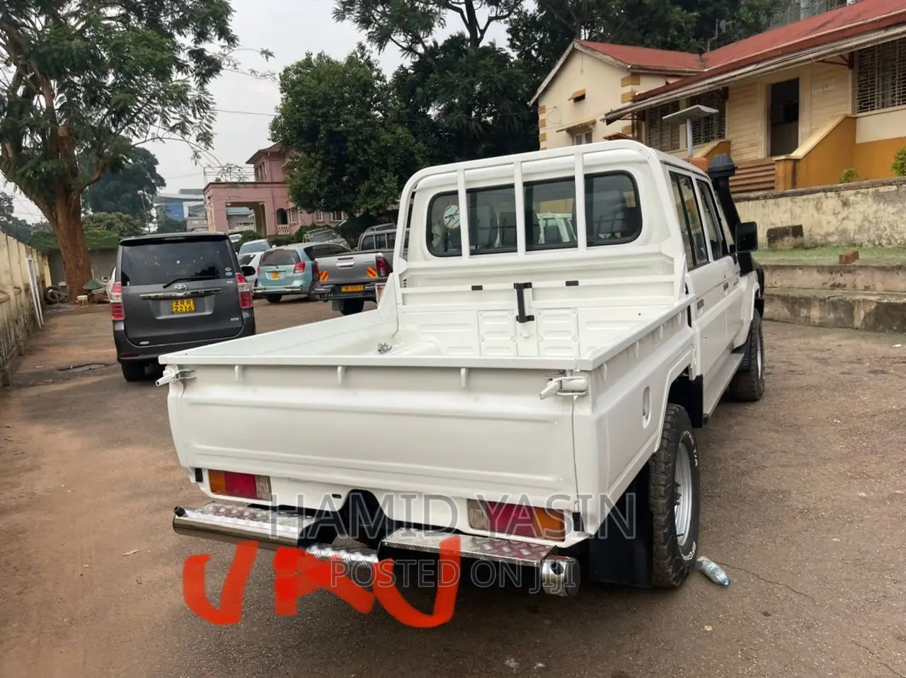 Toyota Land Cruiser 2014 White
