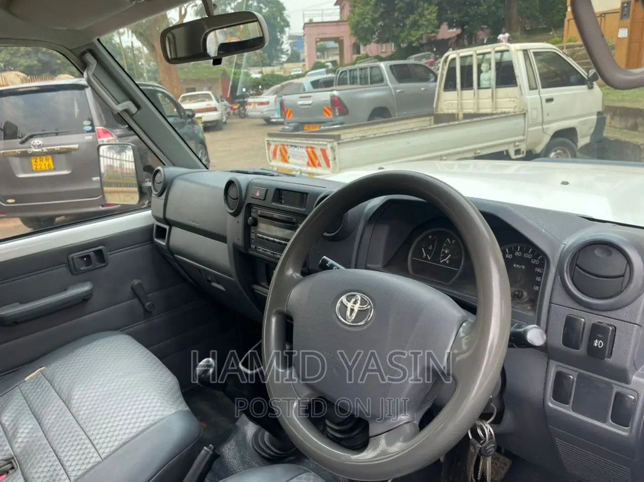 Toyota Land Cruiser 2014 White