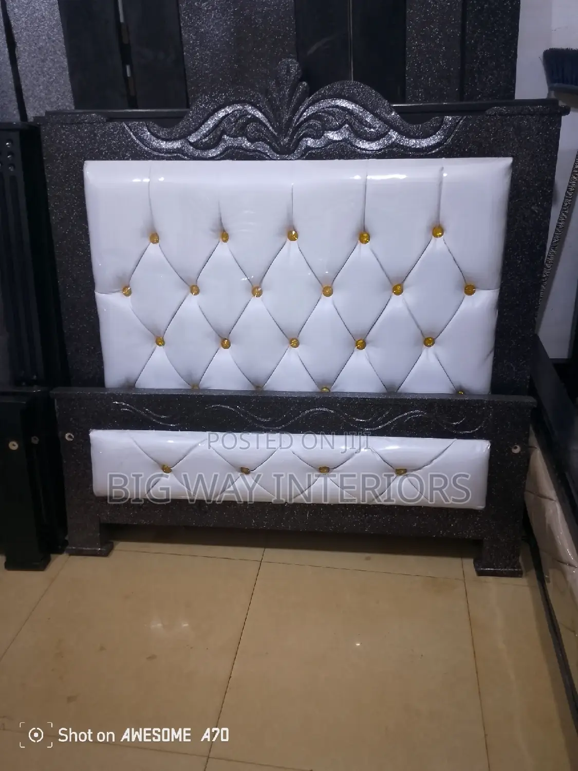 Classy White 4by6 Leather Bed