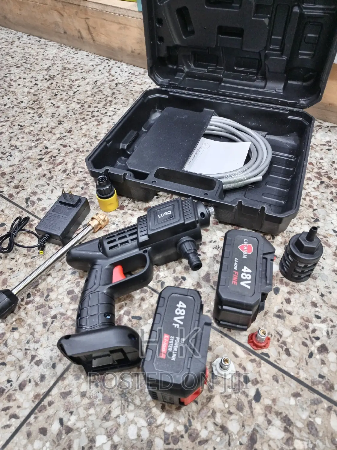2 Batteries Cordless High Pressure Washer