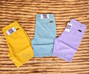 Men's Khaki N Chino Shorts.