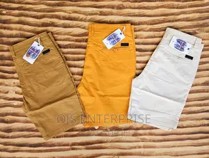 Men's Khaki N Chino Shorts.