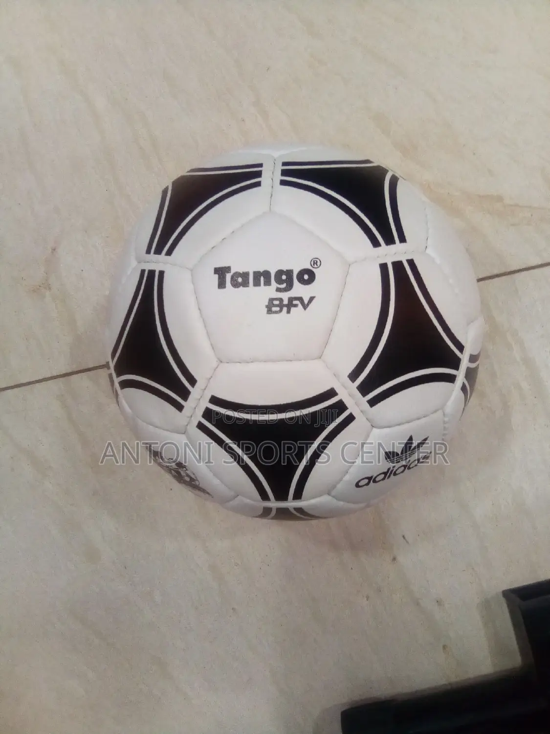 Tango Football