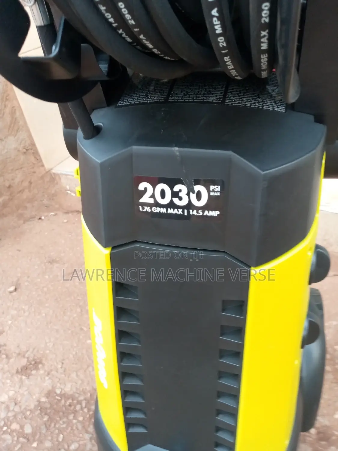 Pressure Washer With 1450 PSI