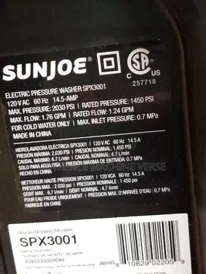 Pressure Washer With 1450 PSI
