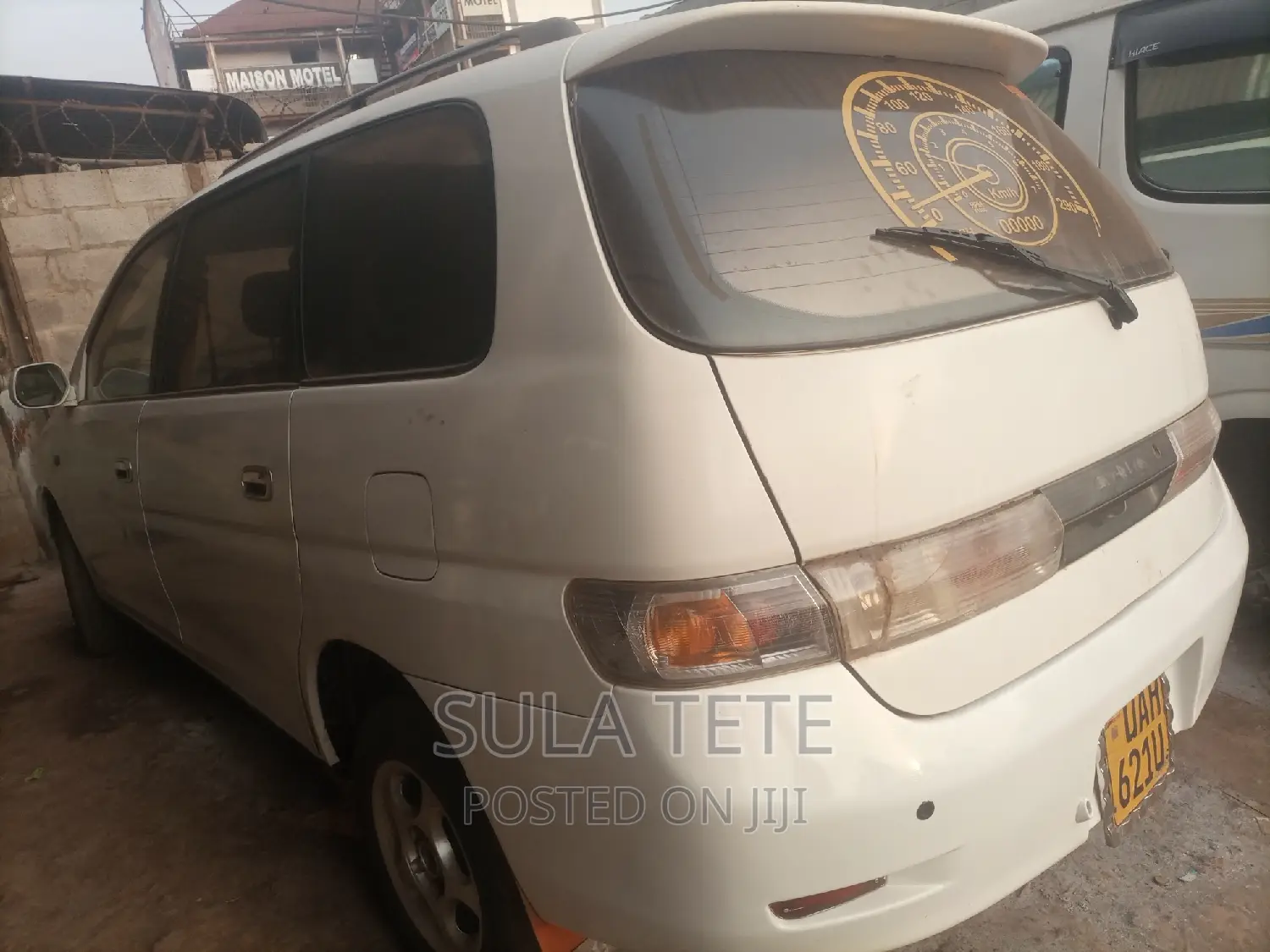 Toyota Gaia 1998 White