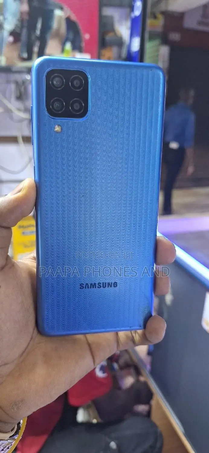 Samsung Galaxy F12 64 GB Blue