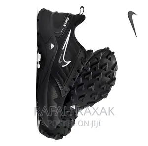 Original Black Nike Fast X Sneaker