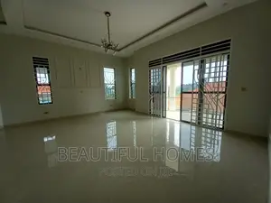 Furnished 6bdrm Duplex in Kira for sale