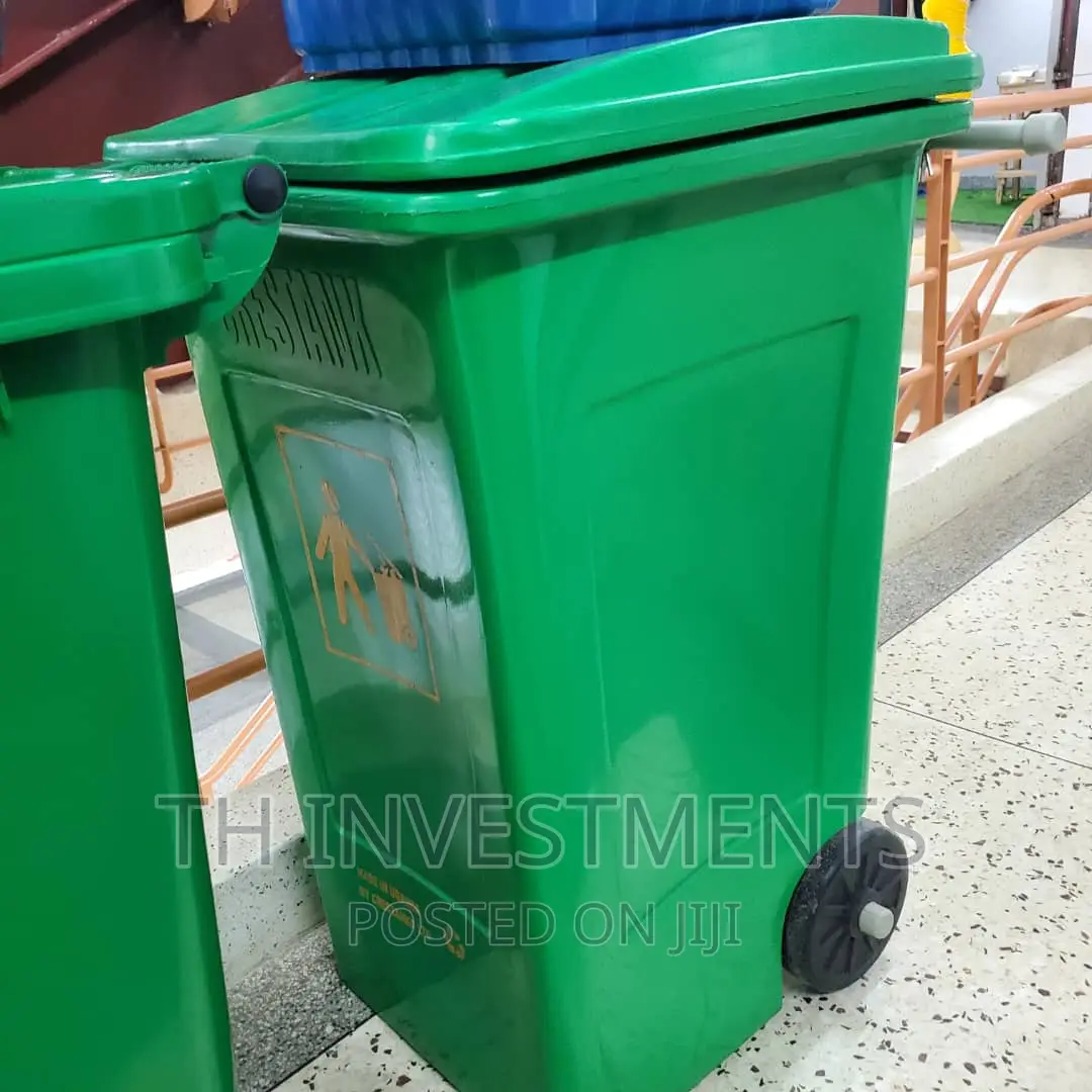240litre Green Waste Bin.