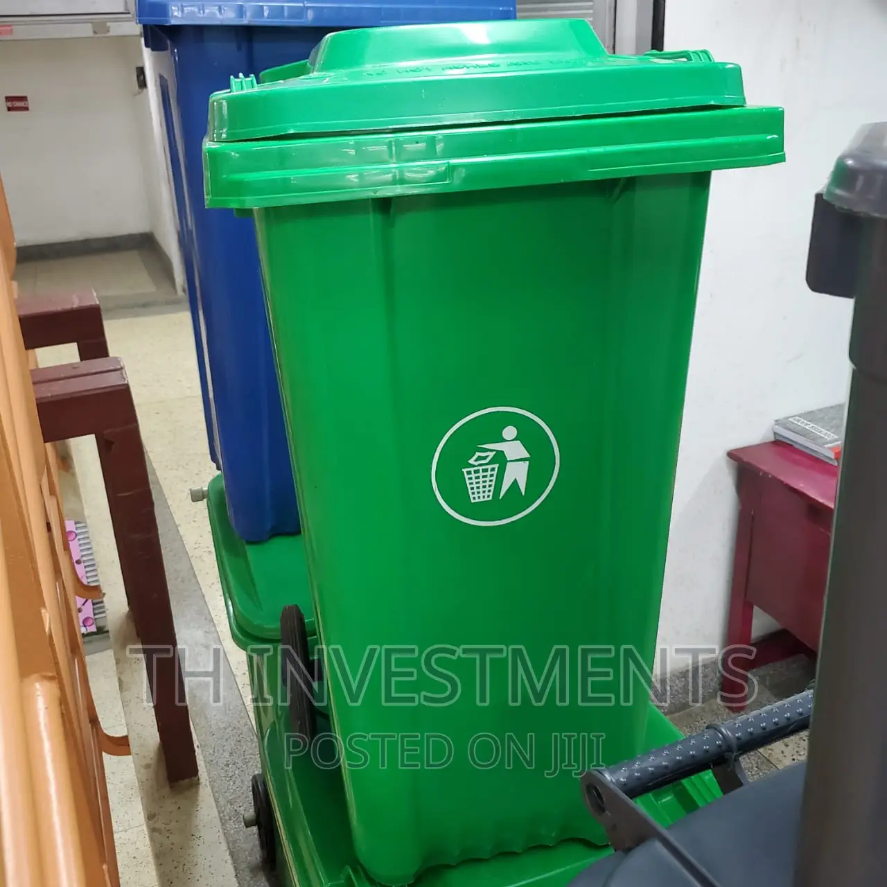 120litres Gabbage Bin.