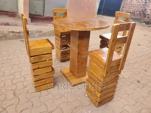 Pallet Bar Stools and Table With Backrest