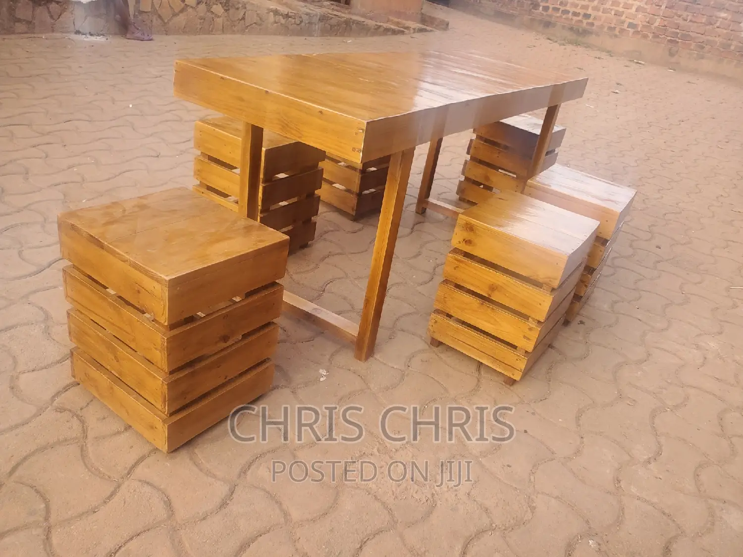 Bar Stools or Restaurant Stools and Table