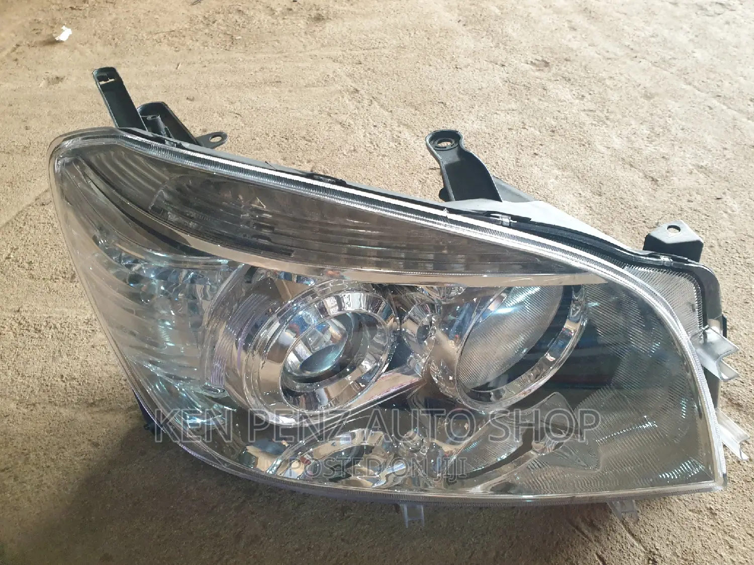 Headlamps Rav4 2005 - 2006