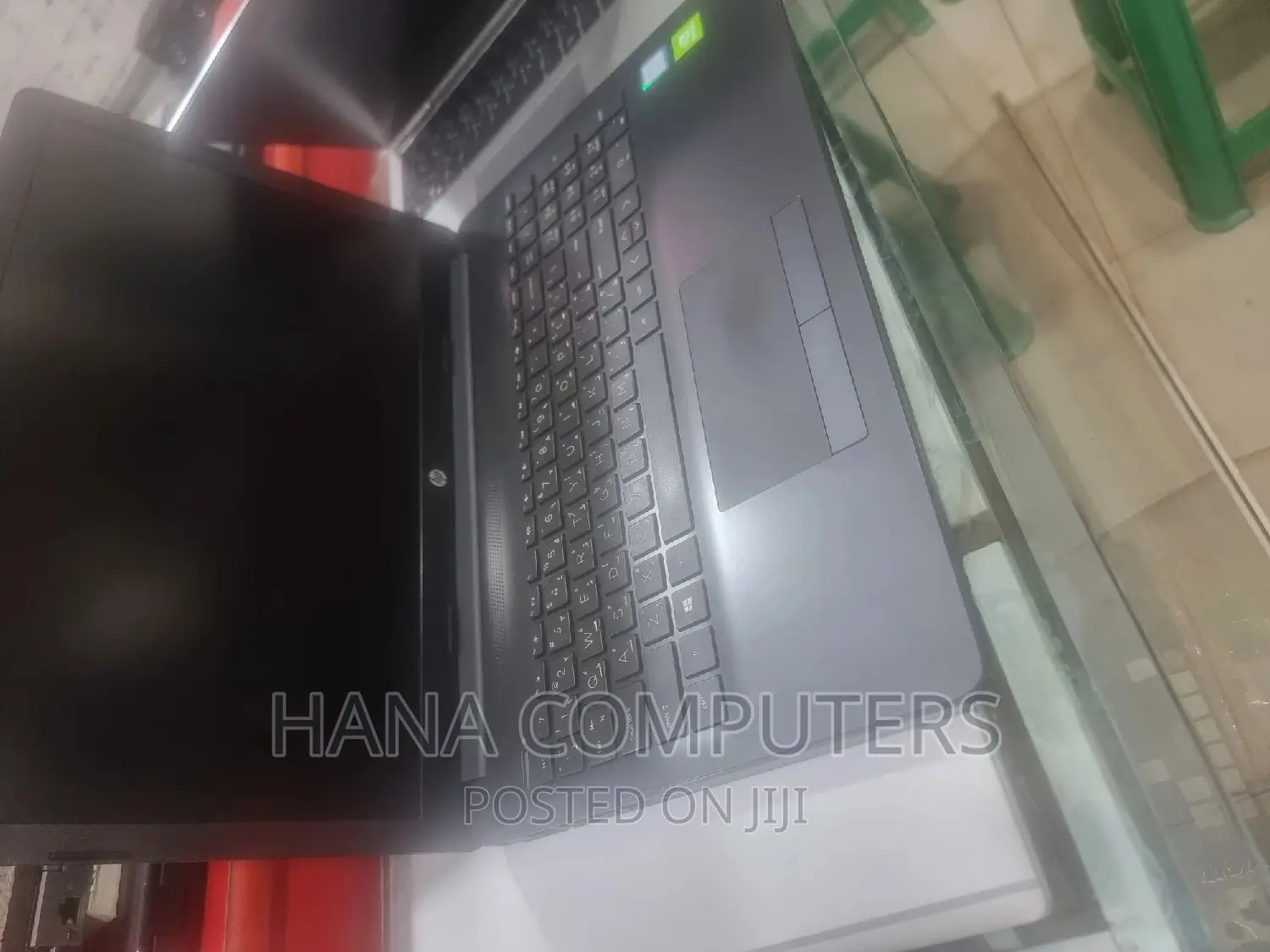 Laptop HP 15-Da3007nia 8GB Intel Core I7 SSHD (Hybrid) 256GB