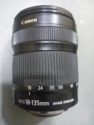 CANON 18-135mm Full Frame Lens.