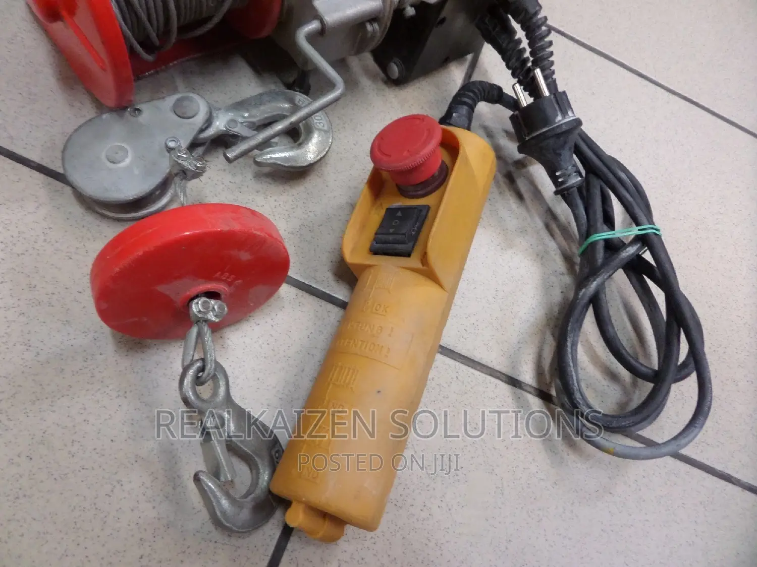 Poland YATO Premium 300kg Electric Hoist | Winch 550W