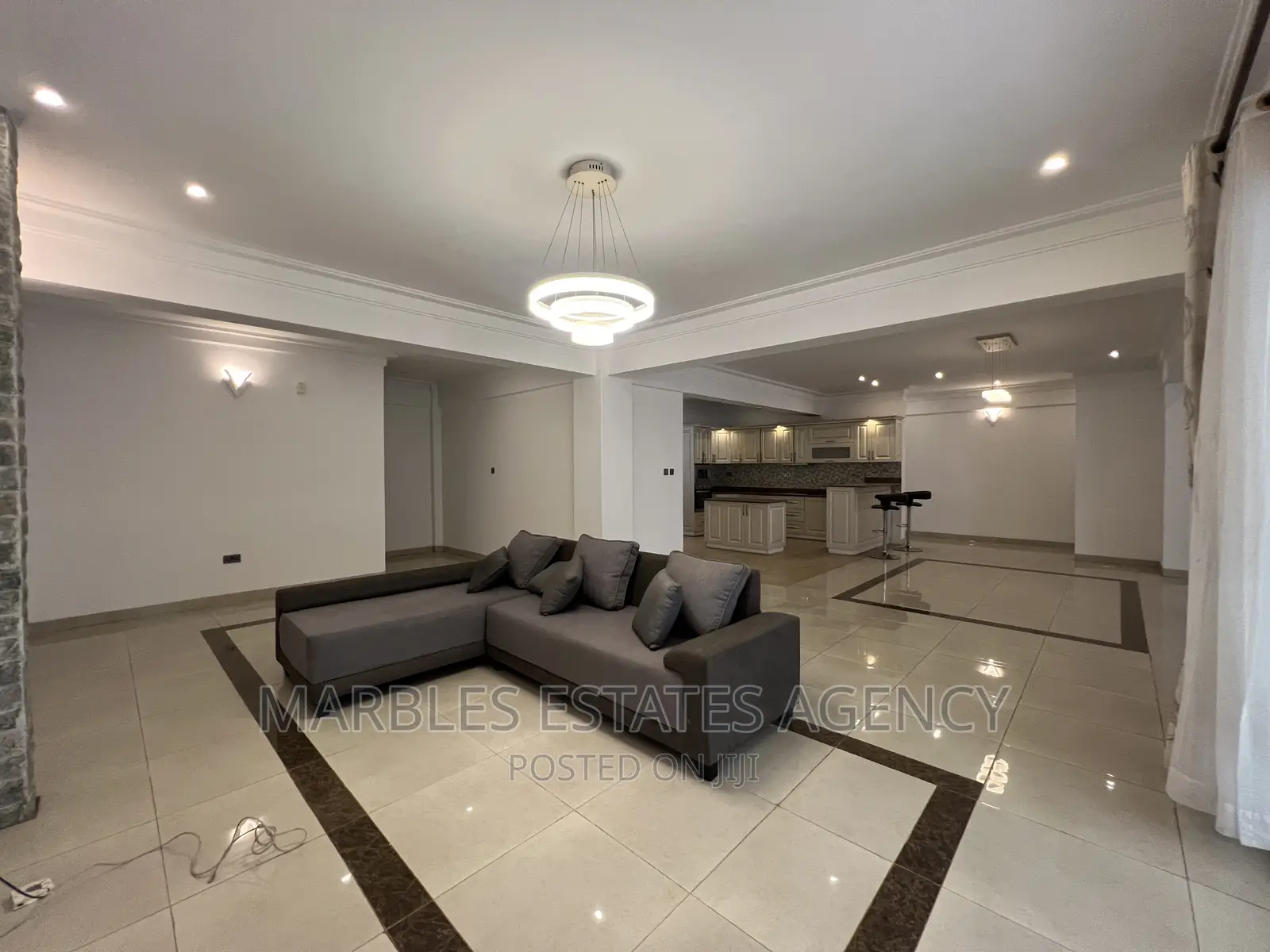 3bdrm Apartment in Kololo, Central Division for rent